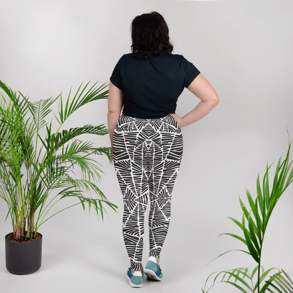 Plus size black and white outlet leggings